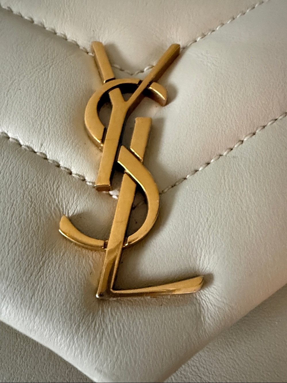 Yves Saint Laurent Cream Crossbody - Picture 7 of 13